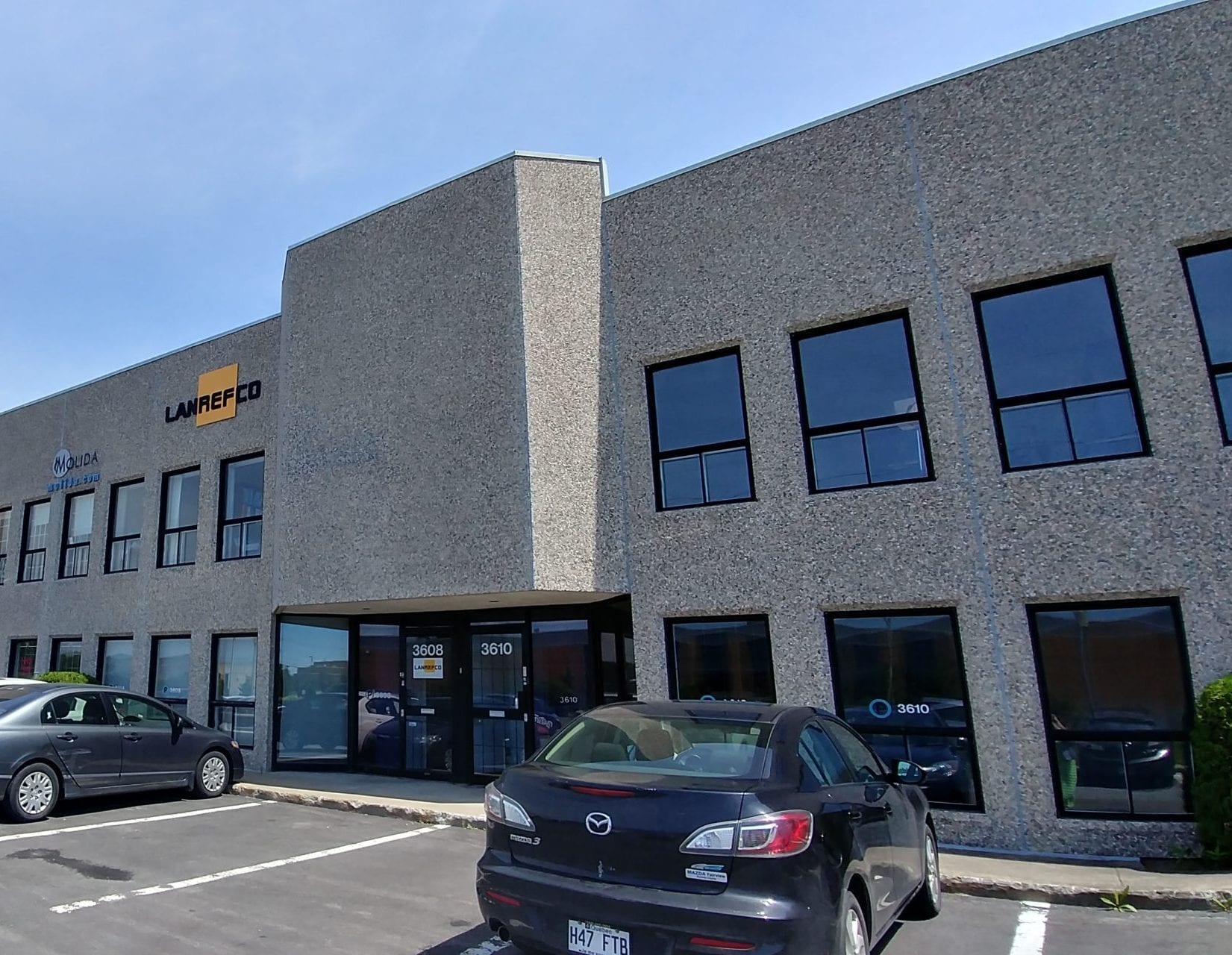 3539-3591 Rue Ashby, Saint-Laurent, QC for lease Building Photo- Image 1 of 2