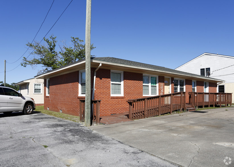 120 Henderson Dr, Jacksonville, NC for sale - Primary Photo - Image 1 of 1