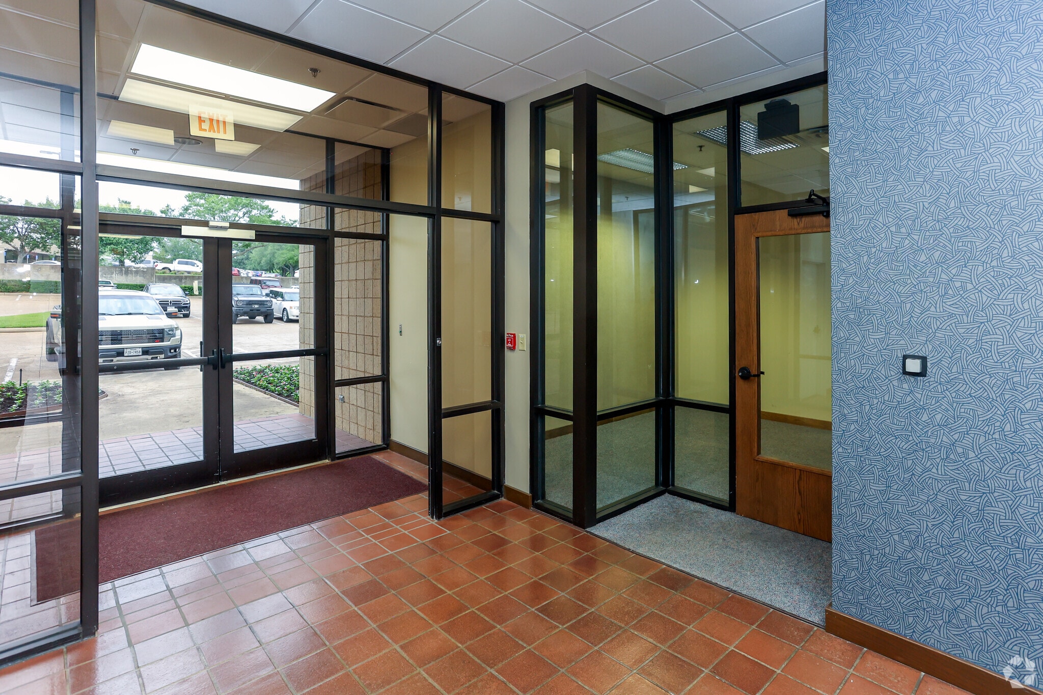 3301 Golden Rd, Tyler, TX à louer Photo intérieure- Image 1 de 2