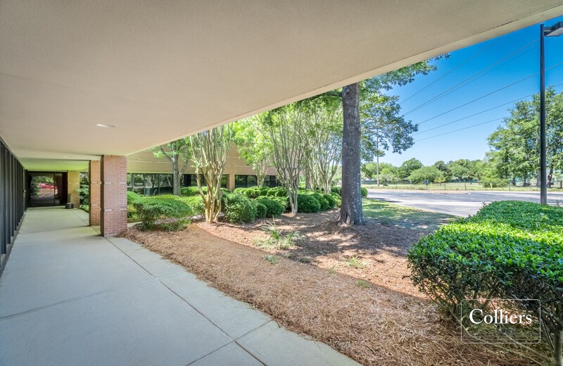 3820 Faber Place Dr, North Charleston, SC for sale - Building Photo - Image 2 of 12