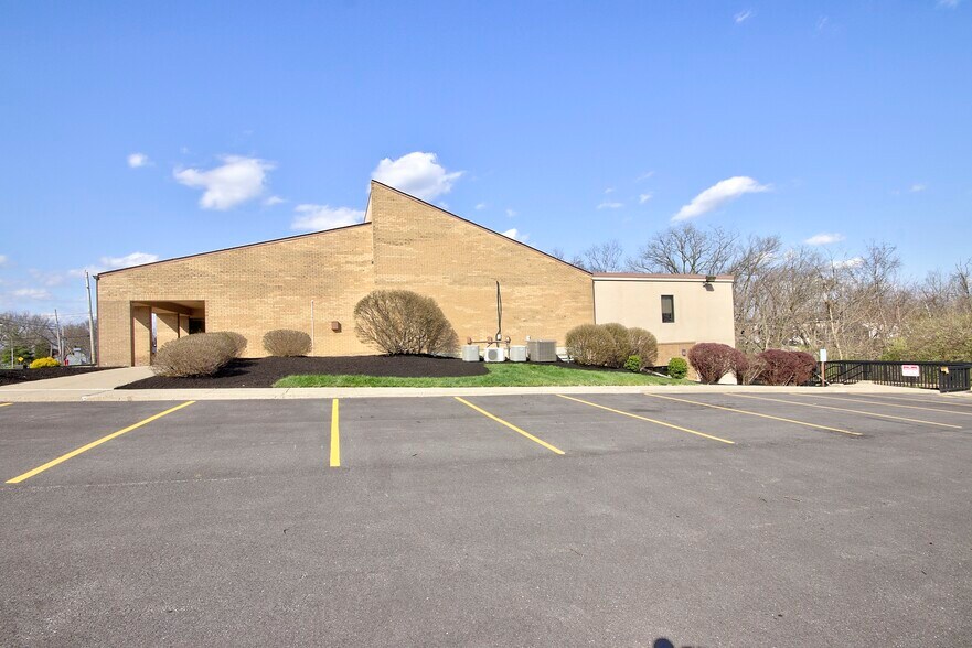 5522 Taylor Mill Rd, Taylor Mill, KY à vendre - Photo du bâtiment - Image 3 de 19