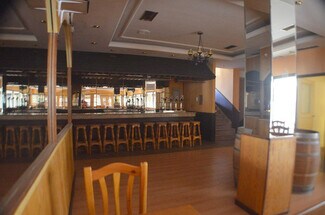 Plus de détails pour Multi-résidentiel à vendre