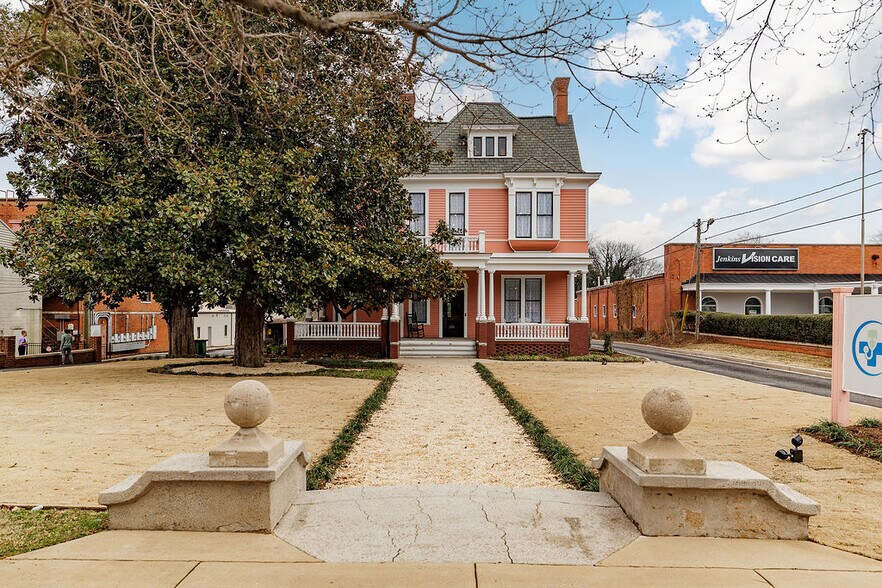 892 Prince Ave, Athens, GA à louer - Photo du bâtiment - Image 2 de 49