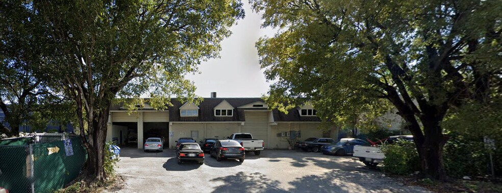 7880-7884 NW 55th St, Miami, FL à vendre - Photo du bâtiment - Image 3 de 8