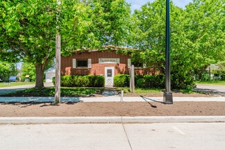 More details for 526 W 11th Ave, Oshkosh, WI - Office for Sale