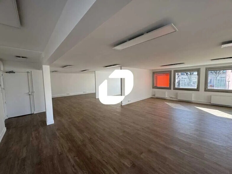 6 Avenue Du Maréchal Leclerc, Malakoff à louer - Photo du bâtiment - Image 3 de 28