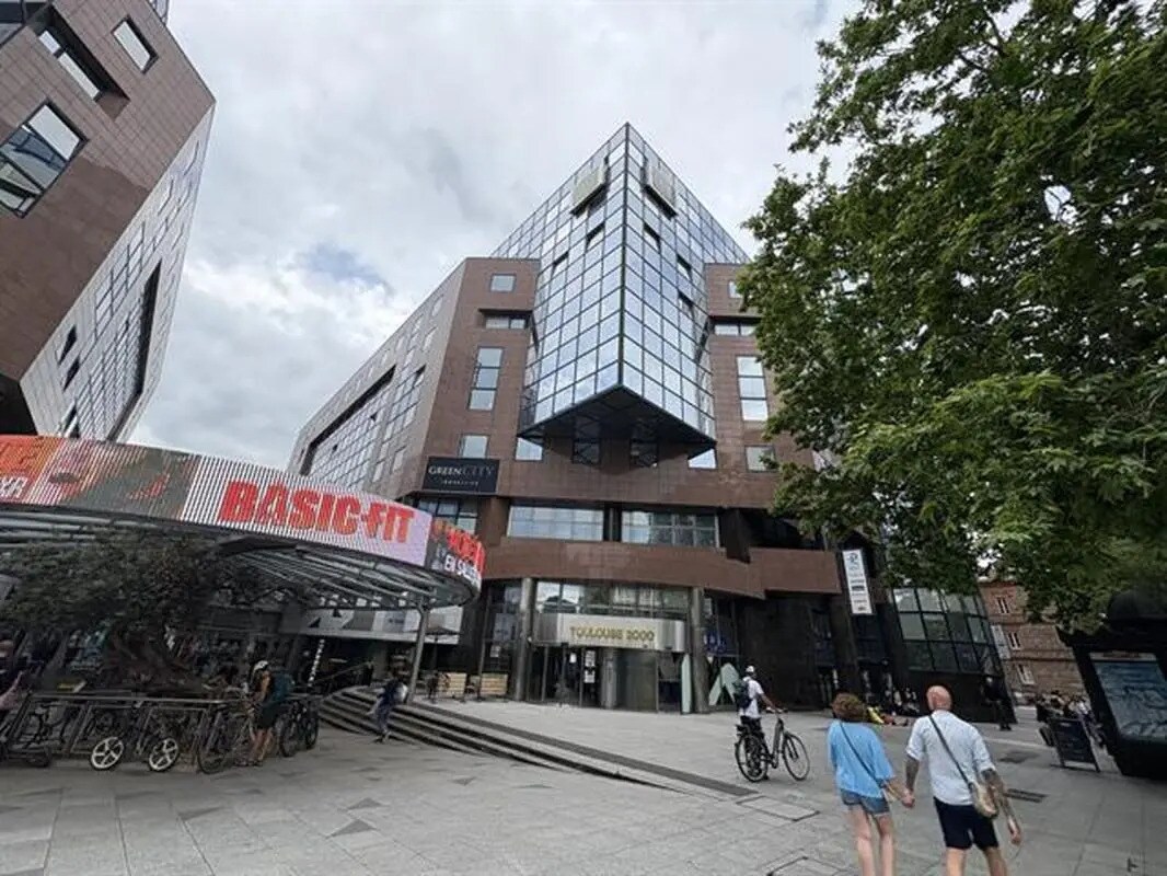 19 Esplanade Compans Caffarelli, Toulouse à louer Photo du bâtiment- Image 1 de 25