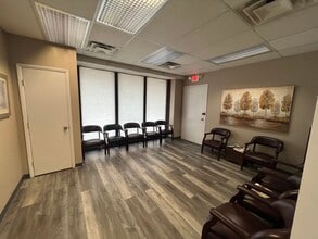 177 N Dean St, Englewood, NJ for lease Interior Photo- Image 1 of 5