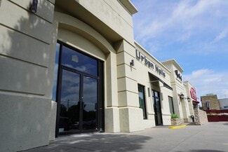 Plus de détails pour 4809-4817 E Douglas Ave, Wichita, KS - Commerce de détail à louer