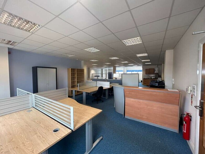 91-97 Ormeau Rd, Belfast à louer - Photo du bâtiment - Image 2 de 3