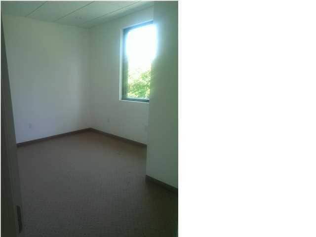 139 Beal Pky SE, Fort Walton Beach, FL for lease - Building Photo - Image 3 of 5