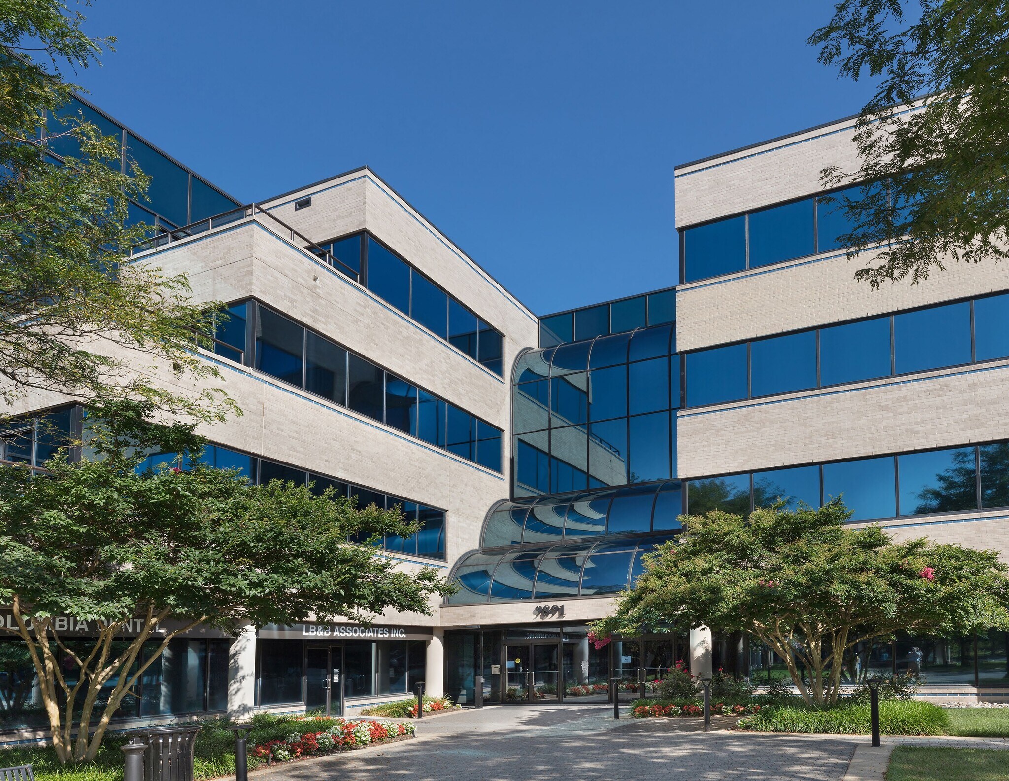 9881 Broken Land Pkwy, Columbia, MD for lease Building Photo- Image 1 of 3