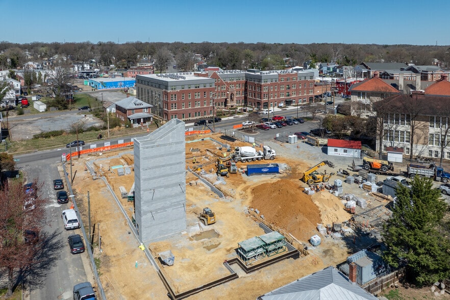 1203 E Brookland Park Blvd, Richmond, VA for lease - Building Photo - Image 3 of 3