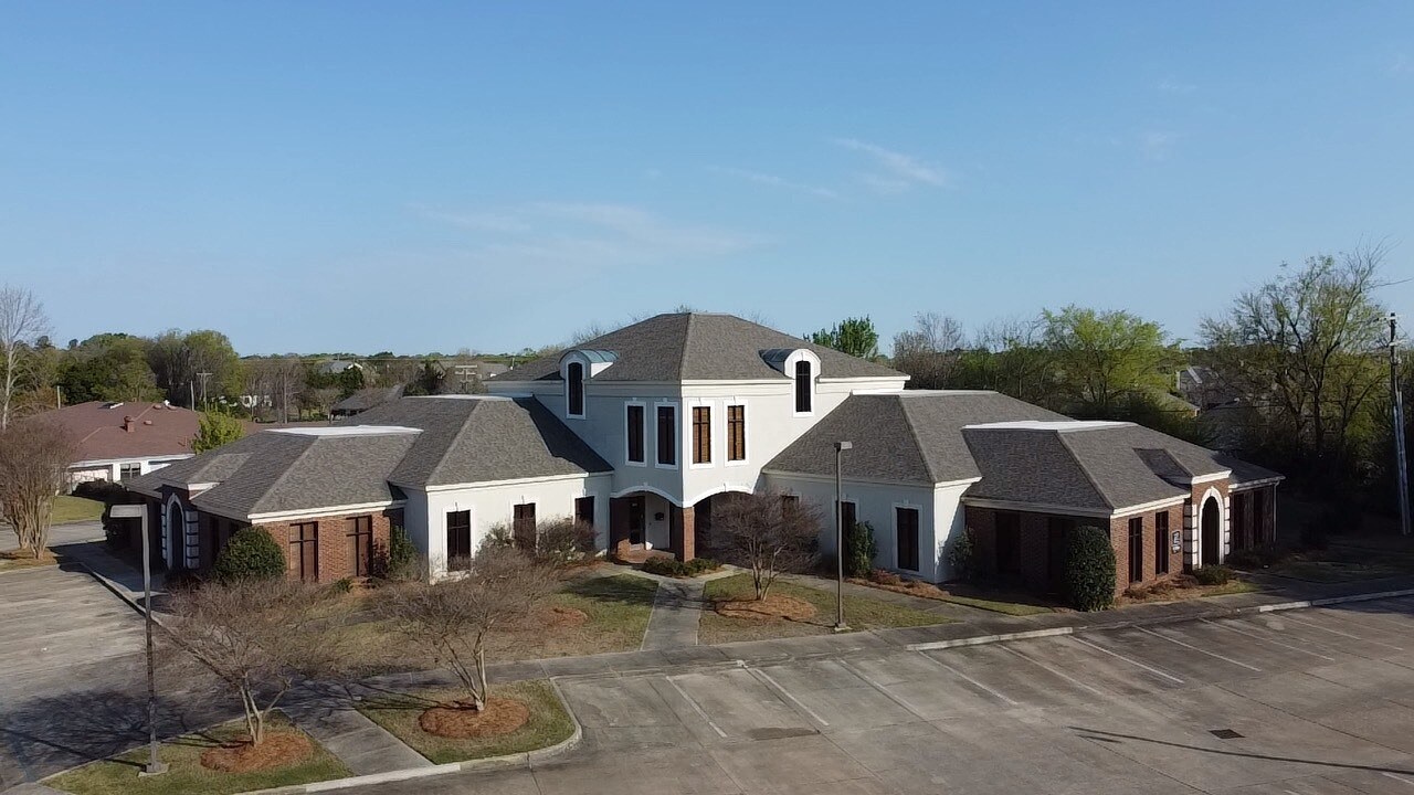 6983-6989 Halcyon Park Dr, Montgomery, AL à louer Photo du bâtiment- Image 1 de 17
