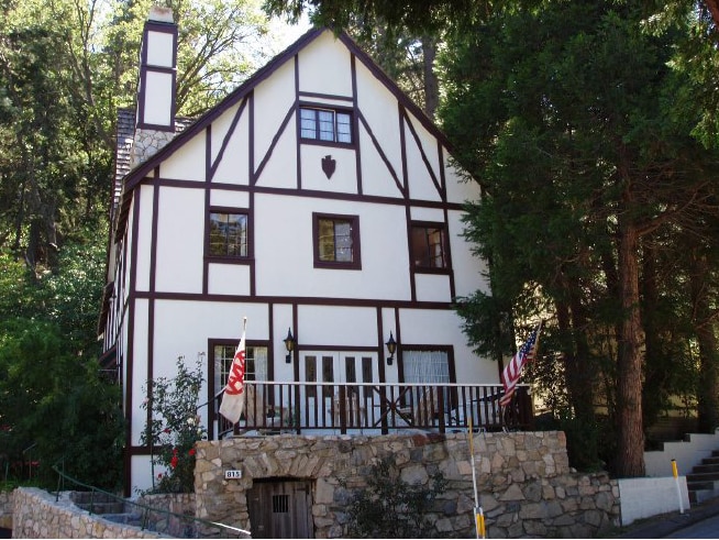 815 Arrowhead Villa Dr, Crest, CA for sale Primary Photo- Image 1 of 42