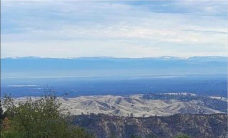 5999 Junkans Rd, Igo, CA for sale - Building Photo - Image 2 of 4