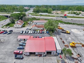 1832 W Trindle Rd Carlisle, PA - Services immobiliers commerciaux