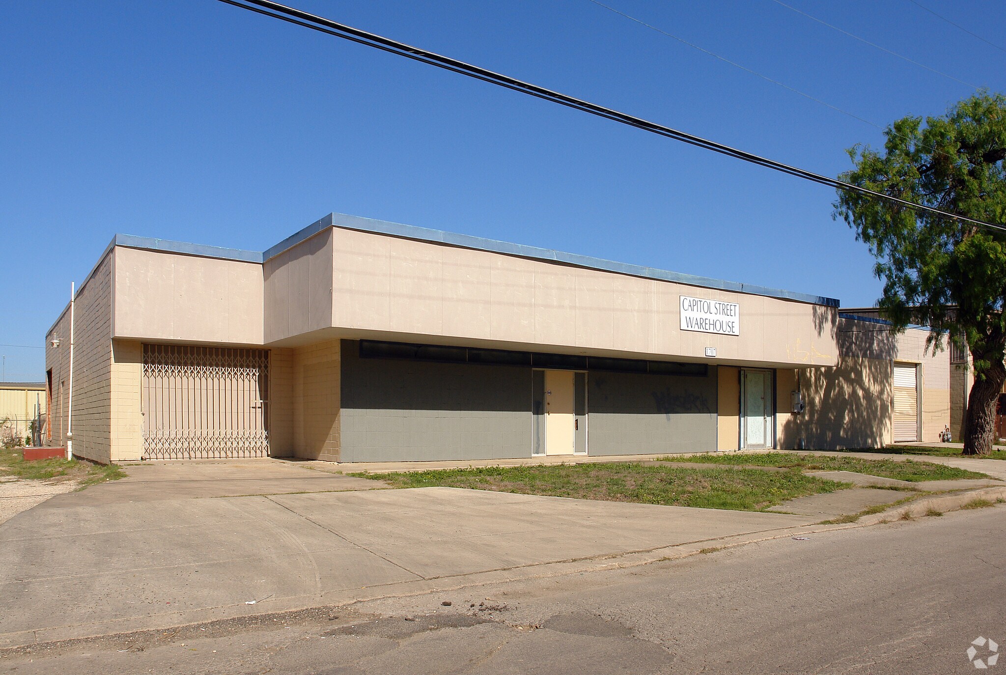 1707 Capitol Ave, San Antonio, TX à louer Photo principale- Image 1 de 8