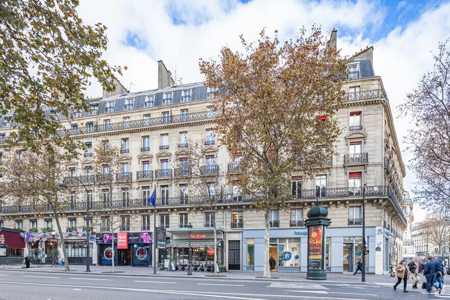 2 Boulevard Saint-Martin, Paris à louer - Photo du bâtiment - Image 2 de 11