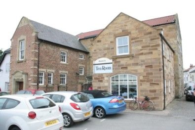 College Sq, Stokesley for lease Primary Photo- Image 1 of 2