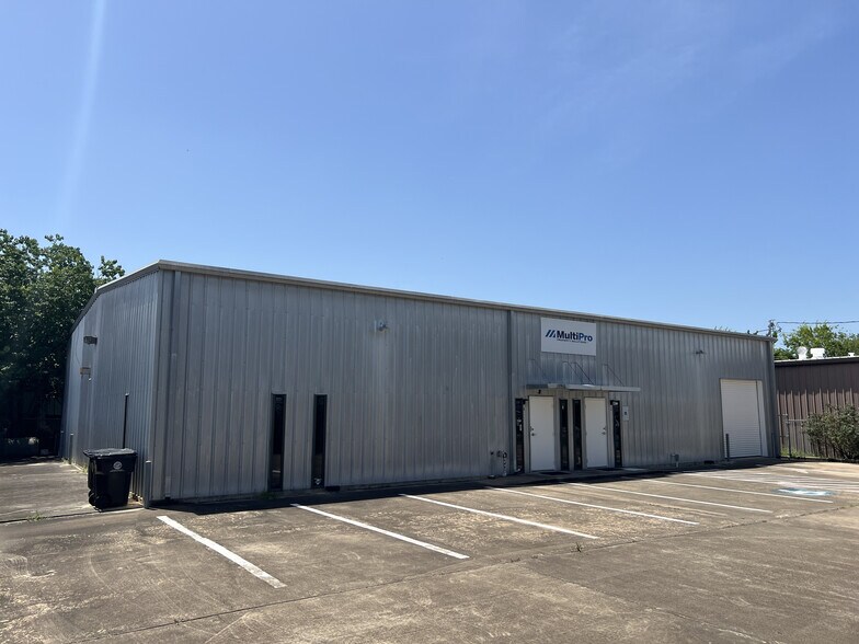 3910 Osage St, Houston, TX à louer - Photo du bâtiment - Image 2 de 12