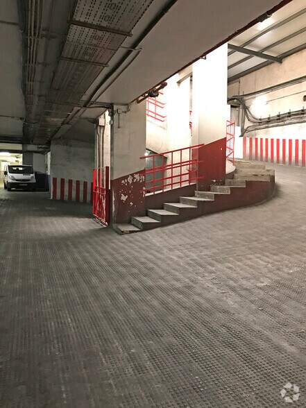 Calle de San Romualdo, 26, Madrid, Madrid à louer - Photo du bâtiment - Image 3 de 3