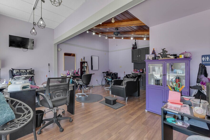 3420 4th Ave, Beaver Falls, PA à vendre - Photo intérieure - Image 2 de 30