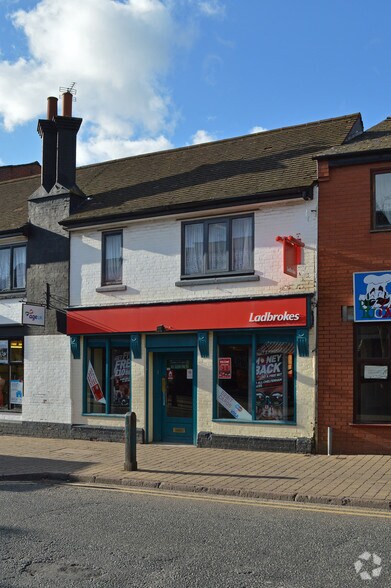 45 High St, Wolverhampton à vendre - Photo du bâtiment - Image 3 de 7