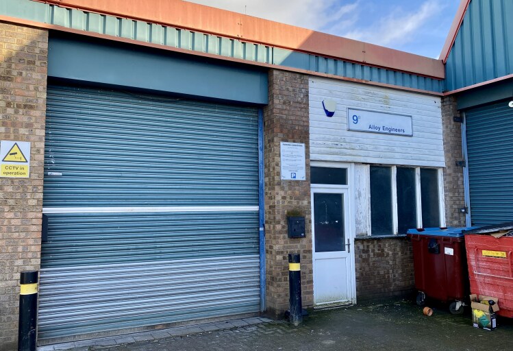 Leagrave Rd, Luton for lease Building Photo- Image 1 of 2