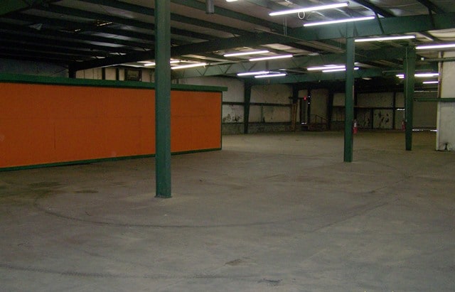 33 Laura St, Winder, GA for sale - Interior Photo - Image 3 of 10