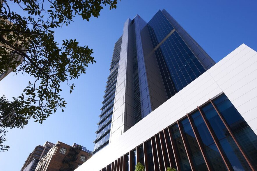 123 Albert St, Brisbane à louer - Photo du bâtiment - Image 2 de 4