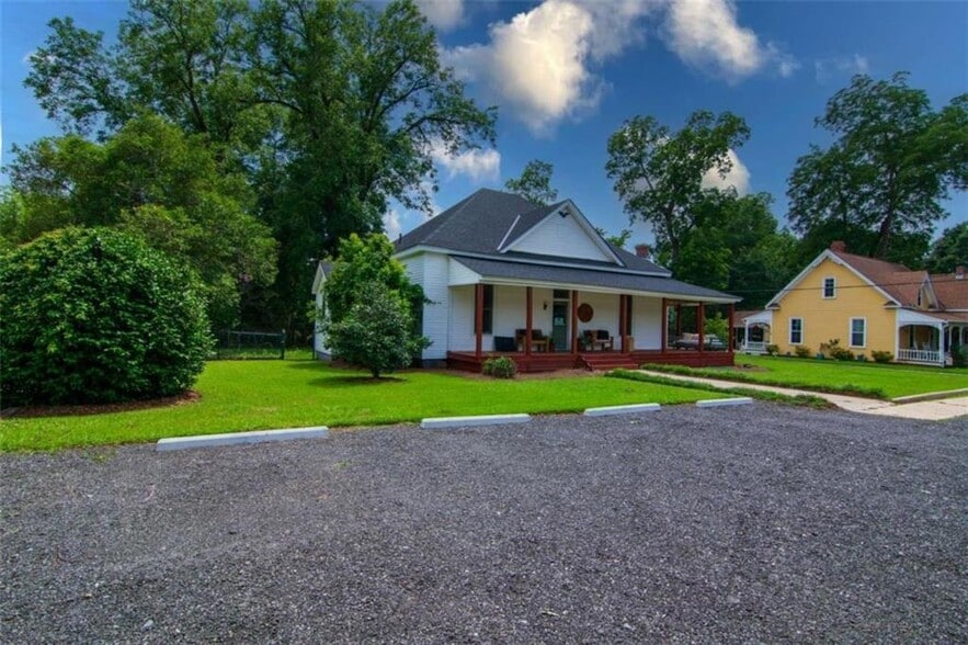 322 Fort Ln, Hamilton, GA à vendre - Photo du bâtiment - Image 2 de 26