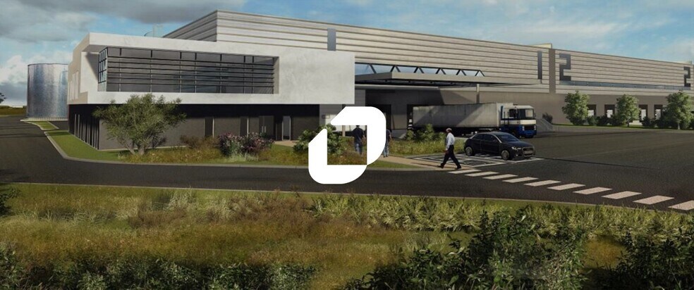 Industrial in Marignane for lease - Building Photo - Image 1 of 2