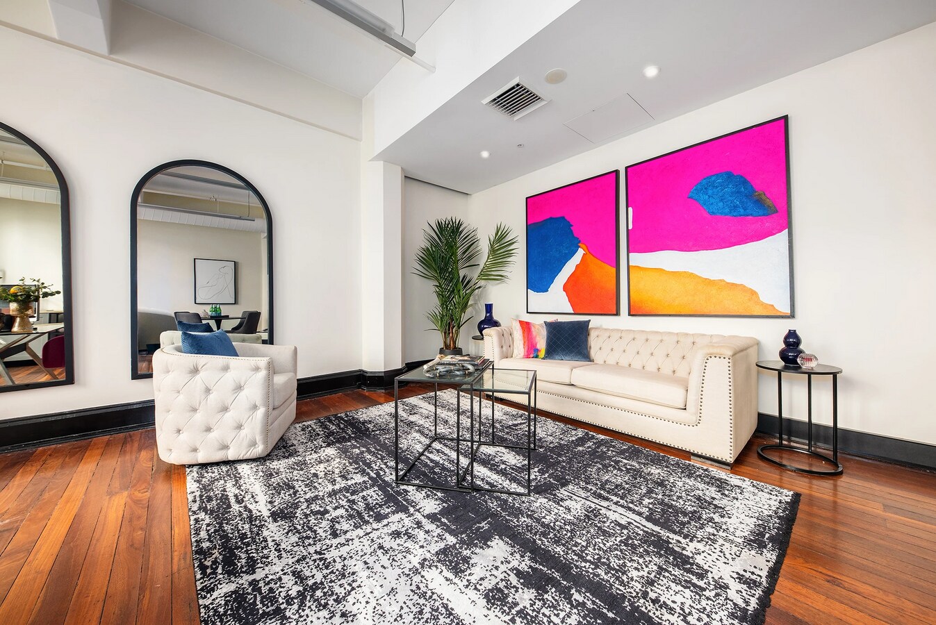 250 Pitt St, Sydney, NSW 2000 - Unit 1004 - - Interior Photo - Image 2 of 3