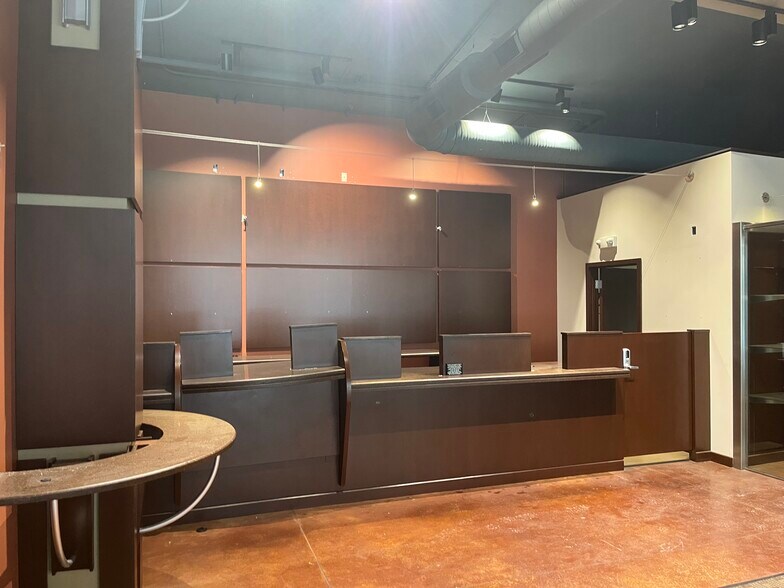 219 N 7th St, Saint Louis, MO à louer - Photo du bâtiment - Image 3 de 6