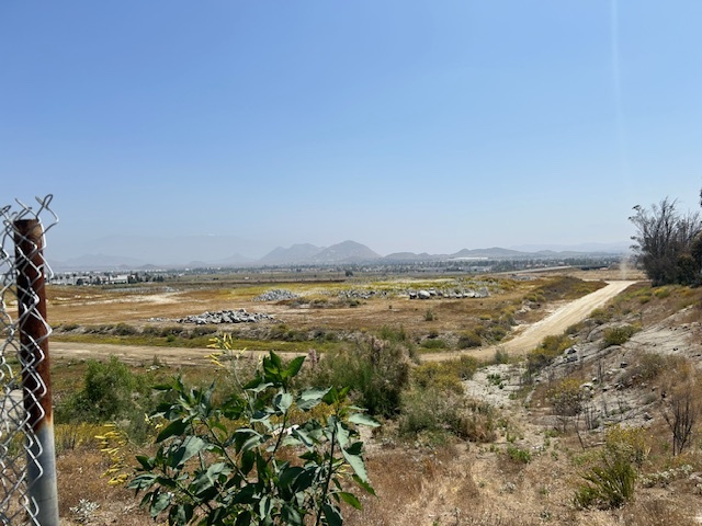 24000 Nuevo Road, Perris, CA à vendre - Autre - Image 2 de 10