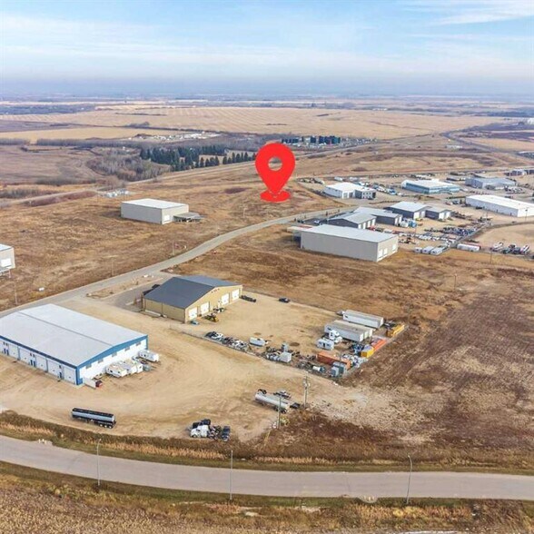 6602 66 St, Lloydminster, AB for sale - Building Photo - Image 2 of 3