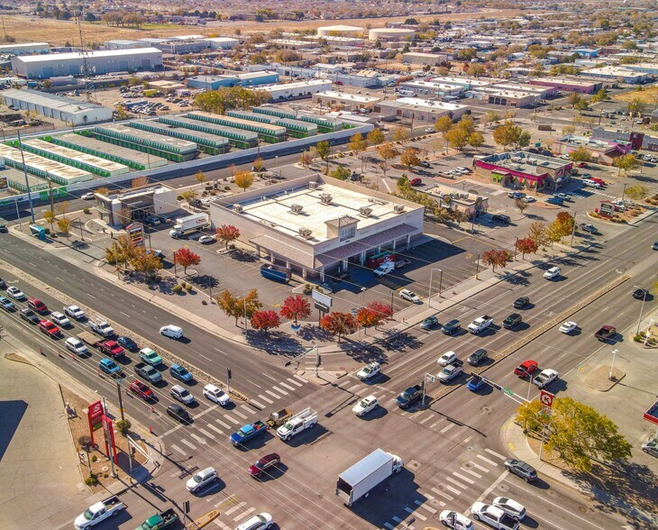 10300 Central Ave SE, Albuquerque, NM à vendre - Photo du bâtiment - Image 1 de 8