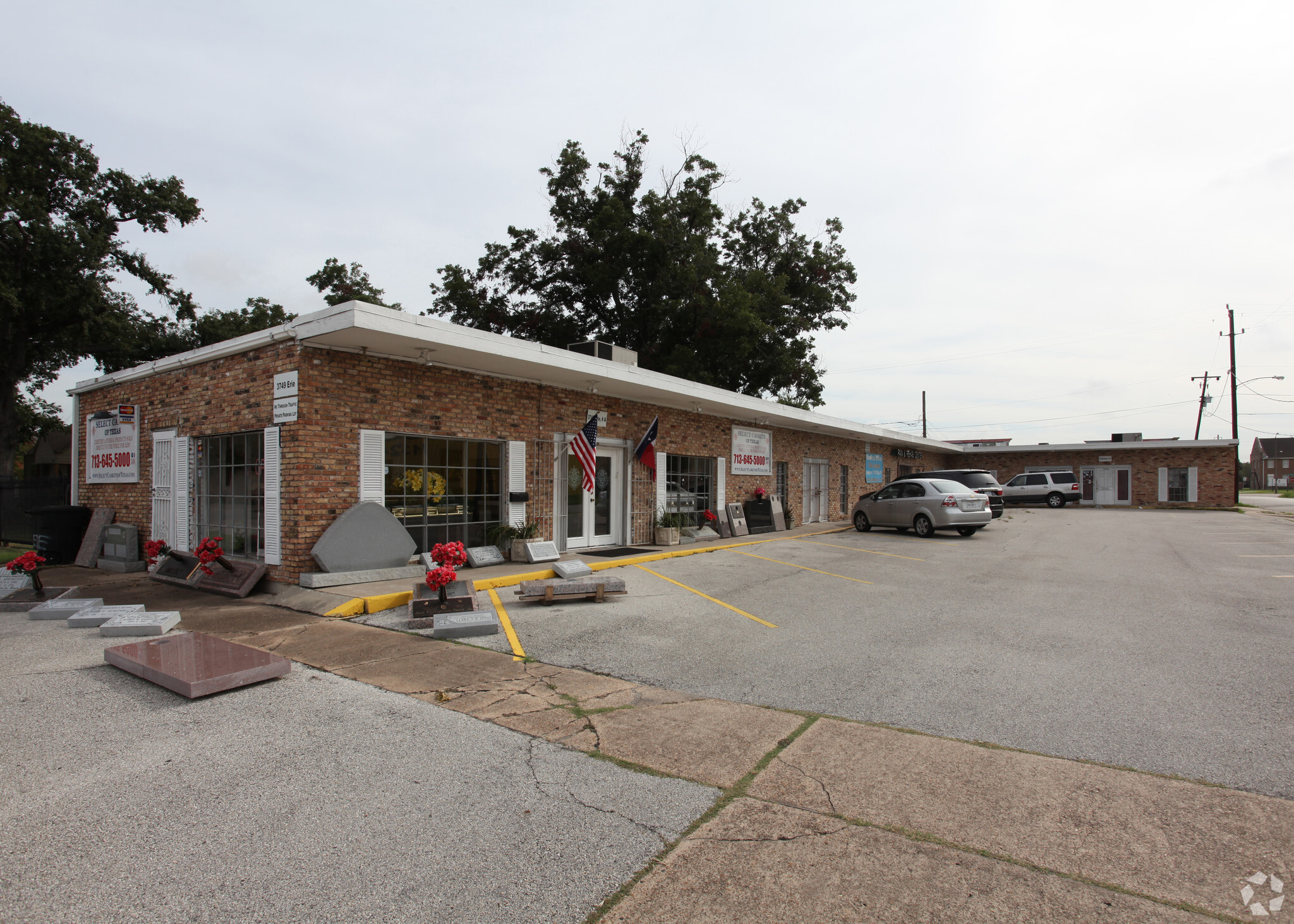 3749 Erie St, Houston, TX for lease Primary Photo- Image 1 of 3