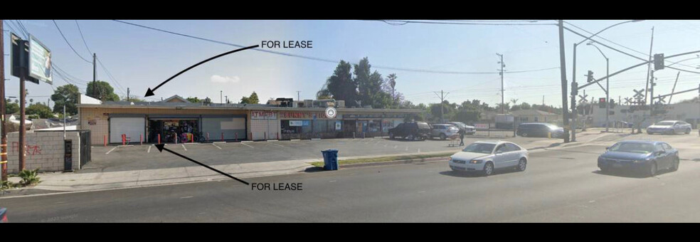 906 S Willowbrook Ave, Compton, CA for lease - Building Photo - Image 1 of 4