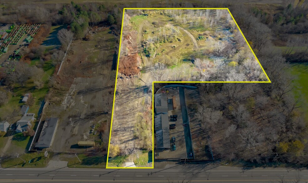 5910 N Dort Hwy, Flint, MI à vendre - Photo du bâtiment - Image 3 de 3