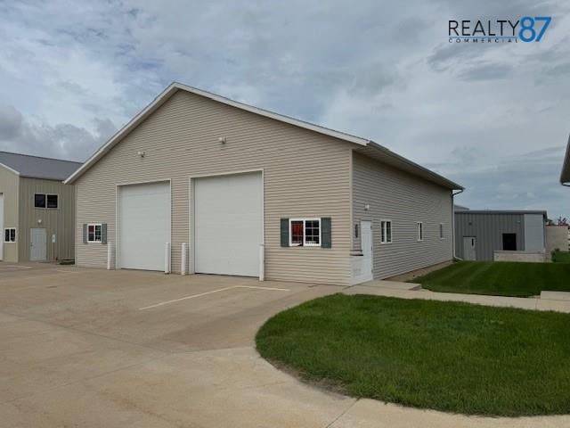 1154 Capital Dr SW, Cedar Rapids, IA for sale - Building Photo - Image 2 of 5