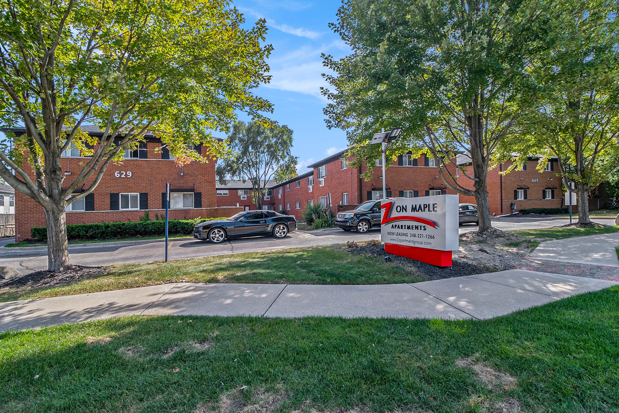 629 W Maple Rd, Clawson, MI for sale Primary Photo- Image 1 of 7