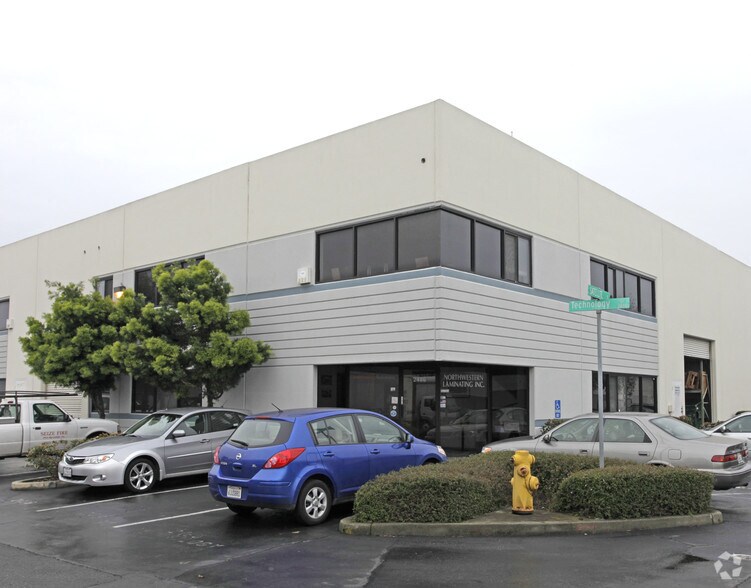 2486 Technology Dr, Hayward, CA à vendre - Photo principale - Image 1 de 2