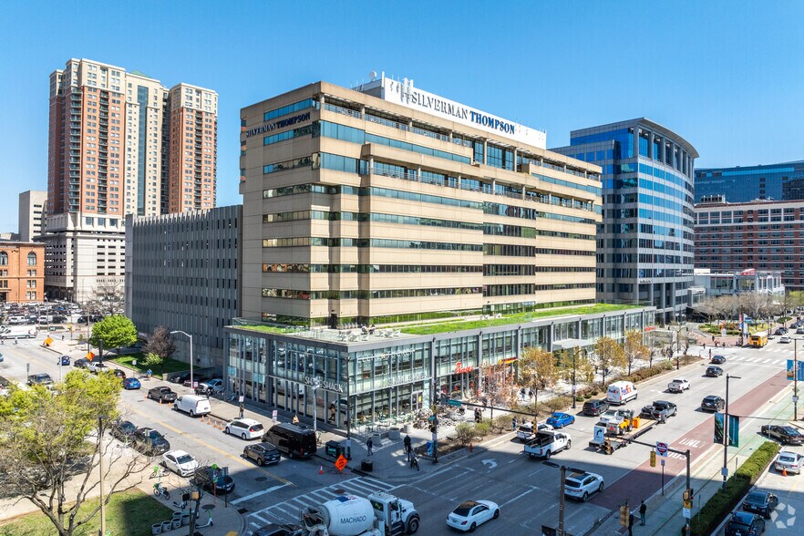 400 E Pratt St, Baltimore, MD à louer - Photo du bâtiment - Image 2 de 17