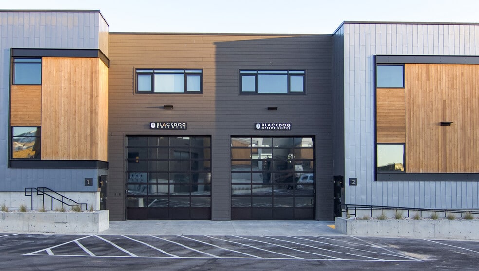 4376 N Forestdale Dr, Park City, UT for lease - Building Photo - Image 1 of 7