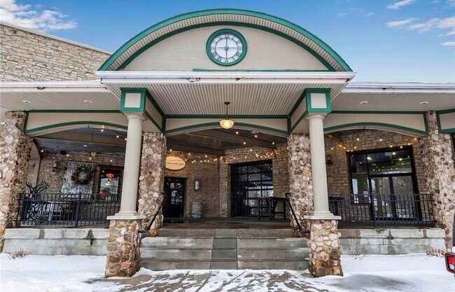 Plus de détails pour 638 Lake St, Wilson, NY - Commerce de détail à louer