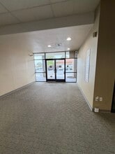 5808 Telephone Rd, Ventura, CA for lease Interior Photo- Image 2 of 5