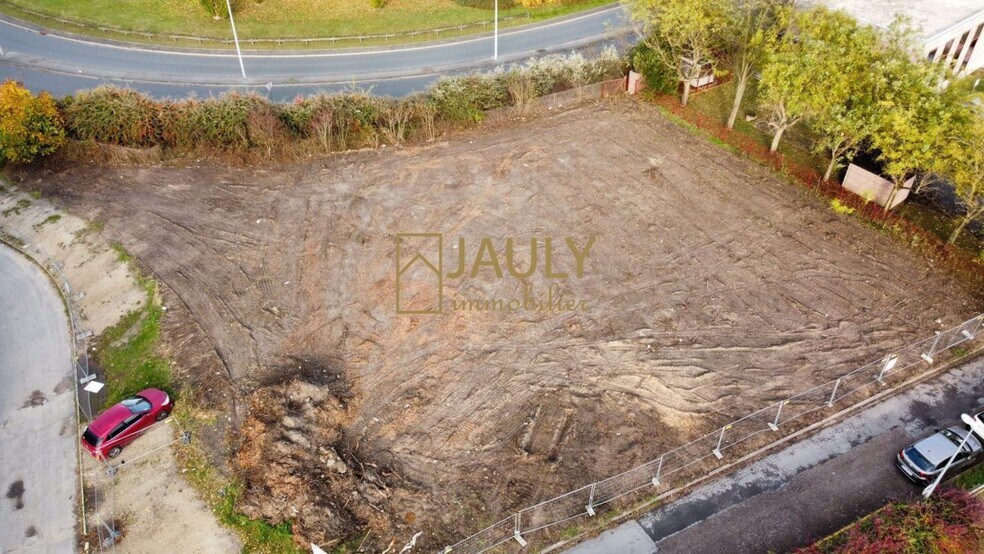 Chemin De Beauval, Meaux for sale - Aerial - Image 3 of 5