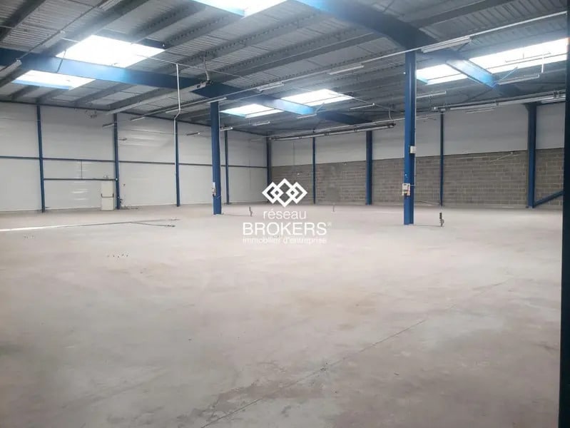 Industrial in Magny-en-Vexin for sale Interior Photo- Image 1 of 5
